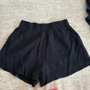 Abercrombie & Fitch Black Flowy Shorts